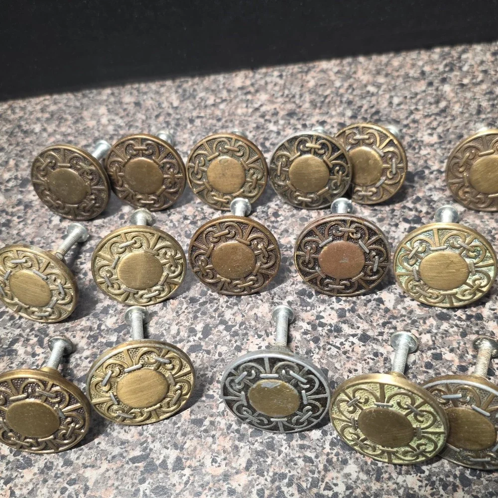 Vintage 1960s Amerock Carriage House Cabinet Knobs Lot Of 29 Mixed Finish 1-3/8